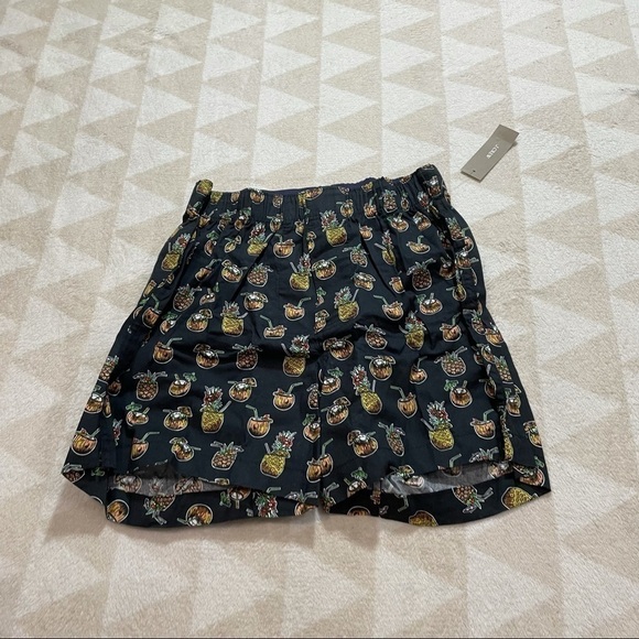 J crew ap860 men’s pineapple printed boxers size XS black gold - Picture 2 of 3